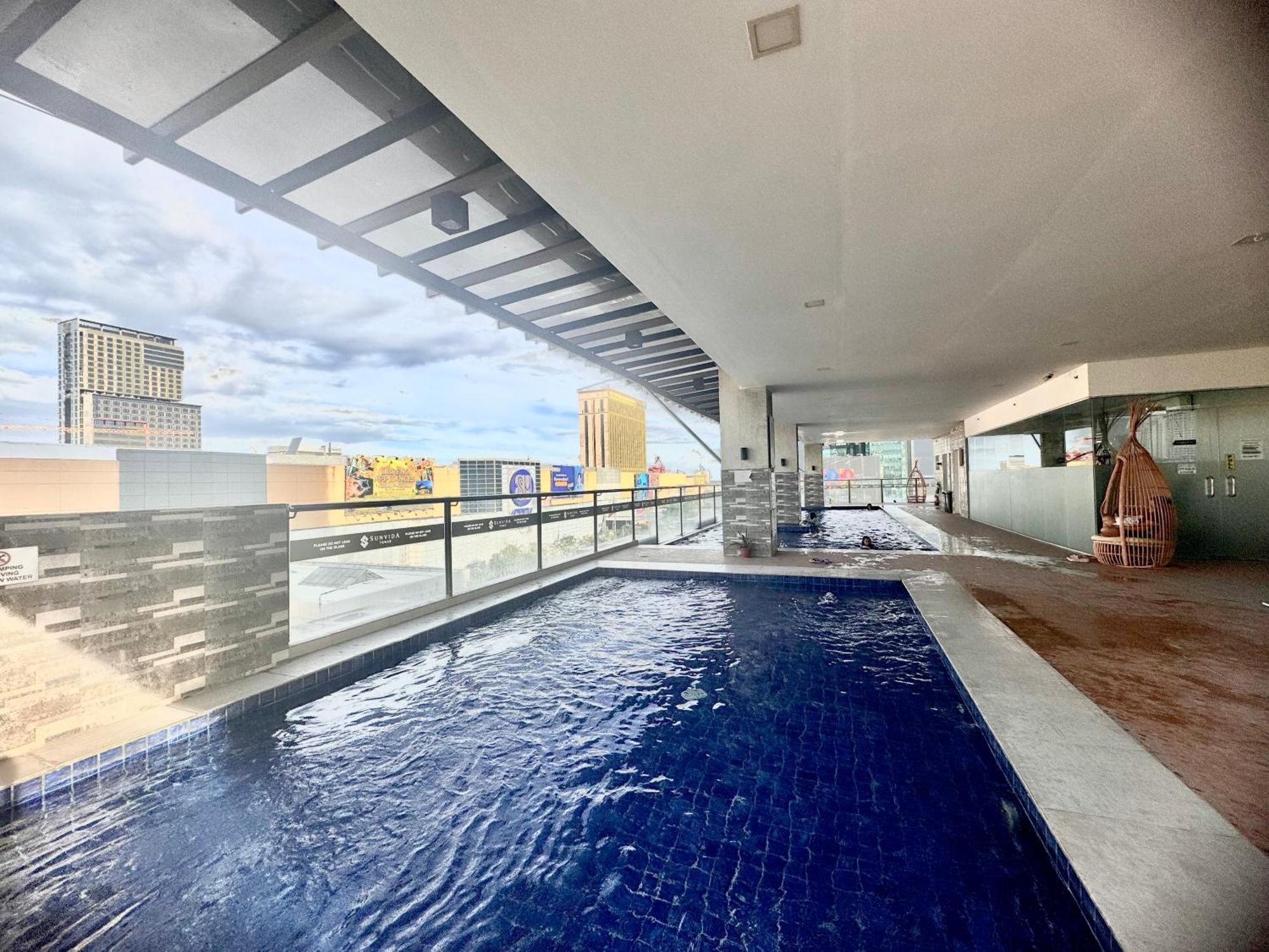 Luxanos Condo Place- Sunvida Tower 세부 외부 사진