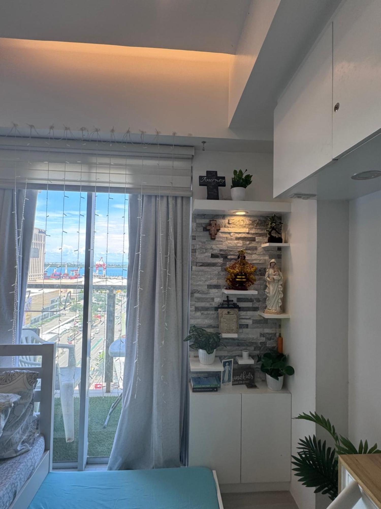 Luxanos Condo Place- Sunvida Tower 세부 외부 사진