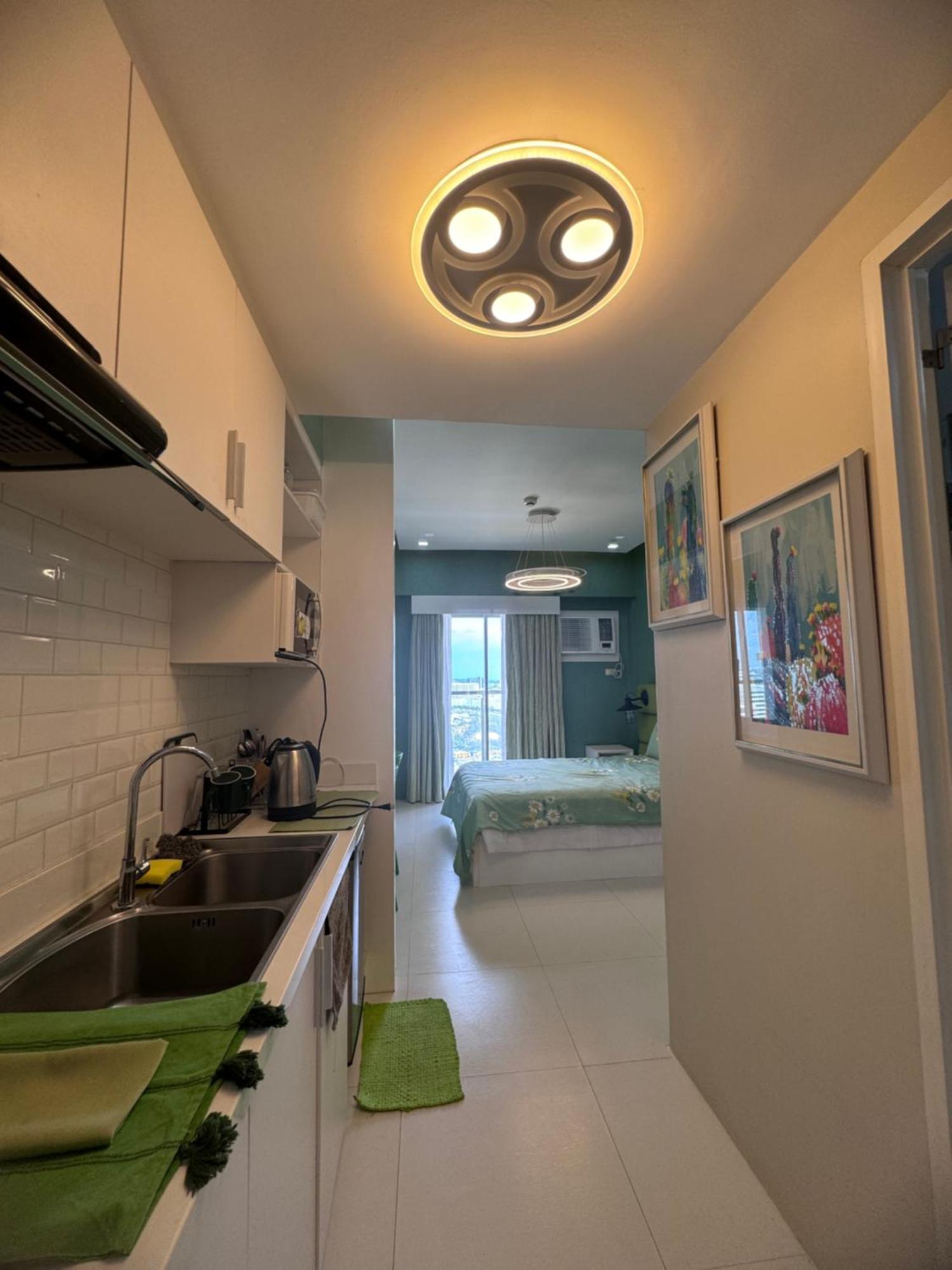 Luxanos Condo Place- Sunvida Tower 세부 외부 사진